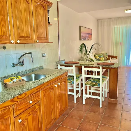 Caserio 48 By Sunhousescanarias Апартаменти *